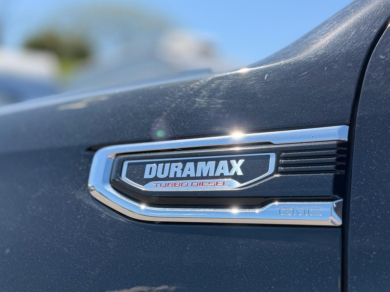 GMC Sierra 1500 Denali Crew Cab Short Box 4WD 2023