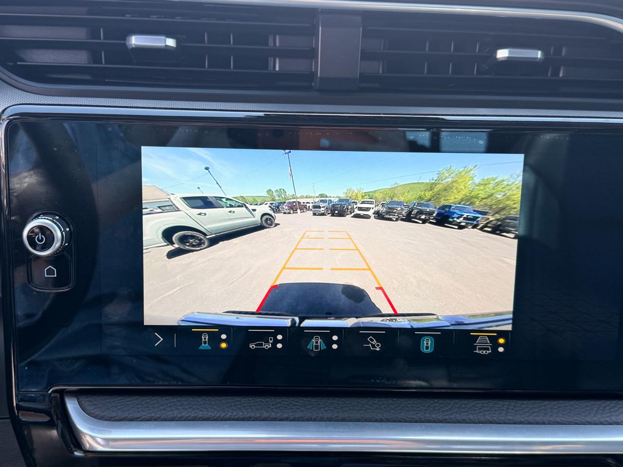 GMC Sierra 1500 Denali Crew Cab Short Box 4WD 2023