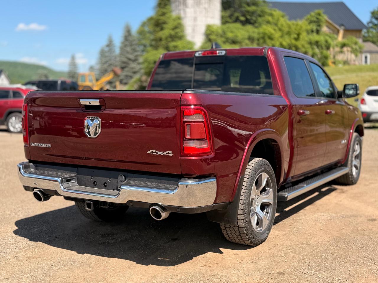 RAM 1500 Laramie Crew Cab 4WD 2022