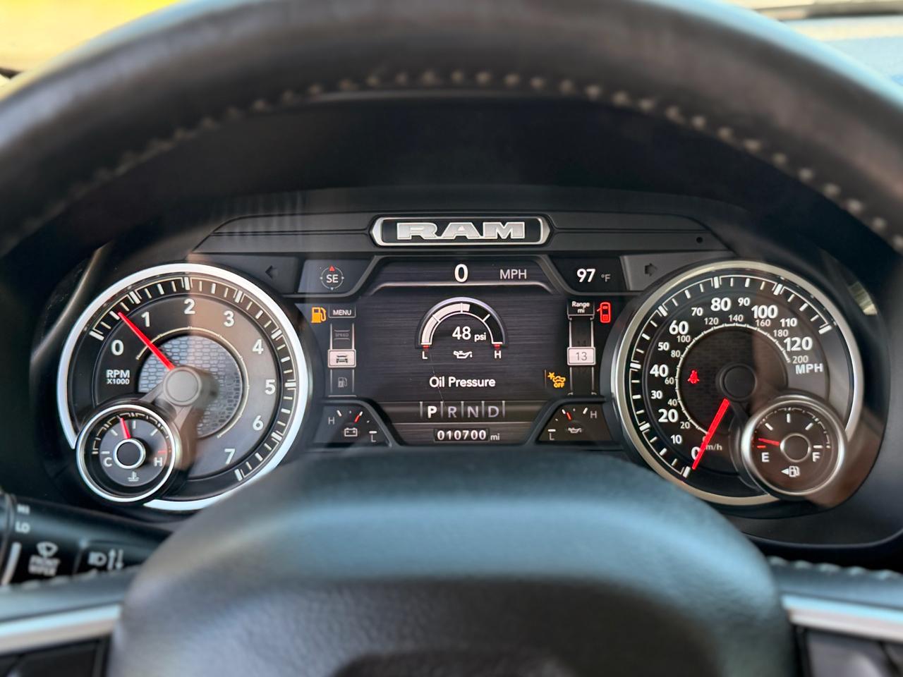 RAM 1500 Laramie Crew Cab 4WD 2022