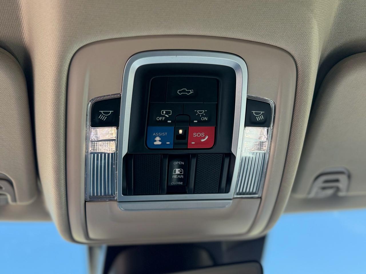 RAM 1500 Laramie Crew Cab 4WD 2022