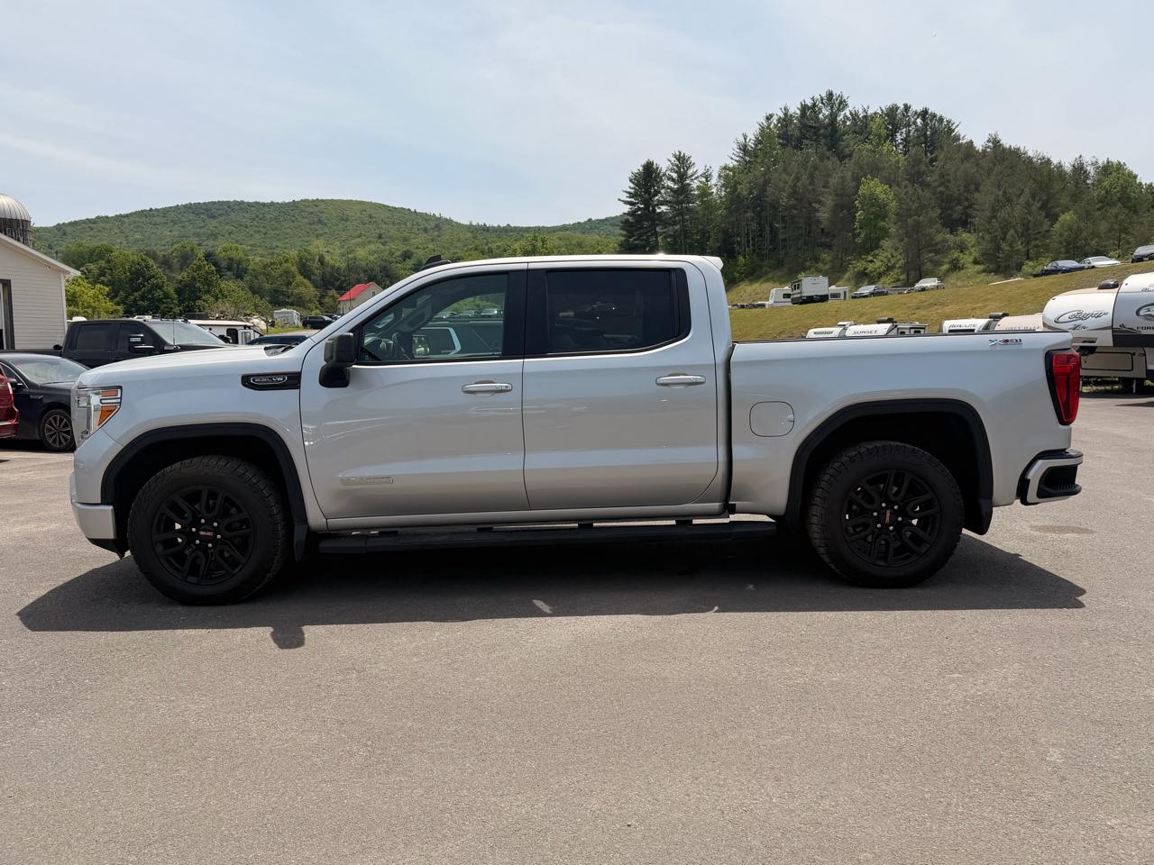 GMC Sierra 1500 Elevation Crew Cab 4WD 2021