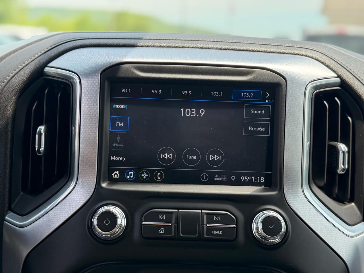 GMC Sierra 1500 Elevation Crew Cab 4WD 2021