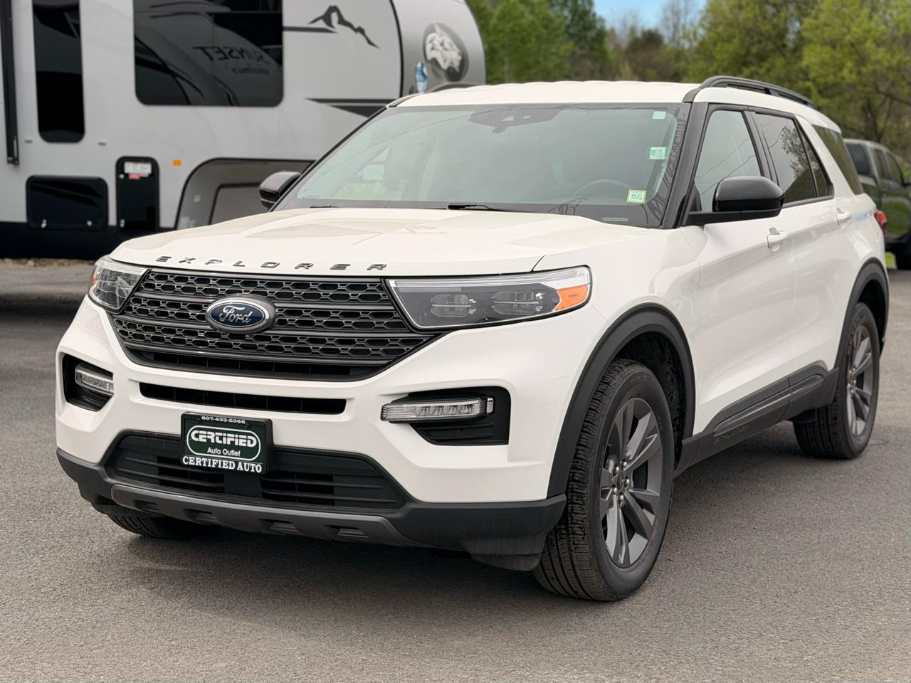 2023 Ford Explorer XLT AWD