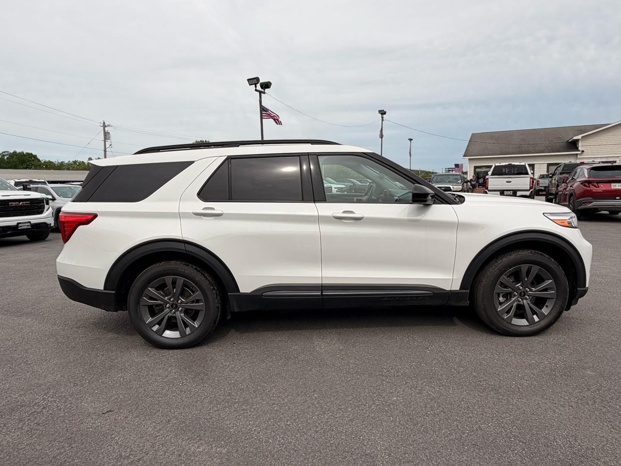 Ford Explorer XLT AWD 2023