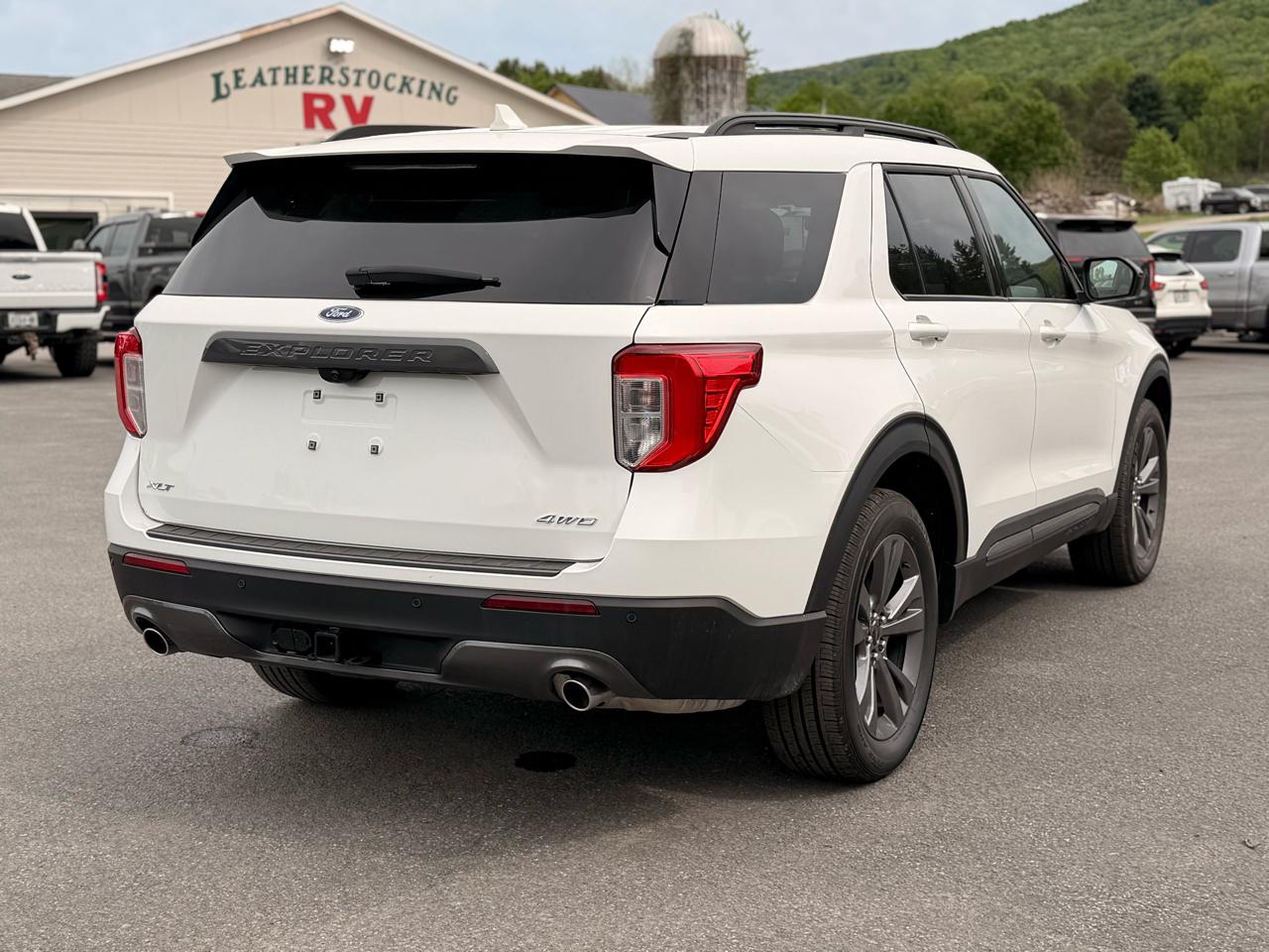 Ford Explorer XLT AWD 2023