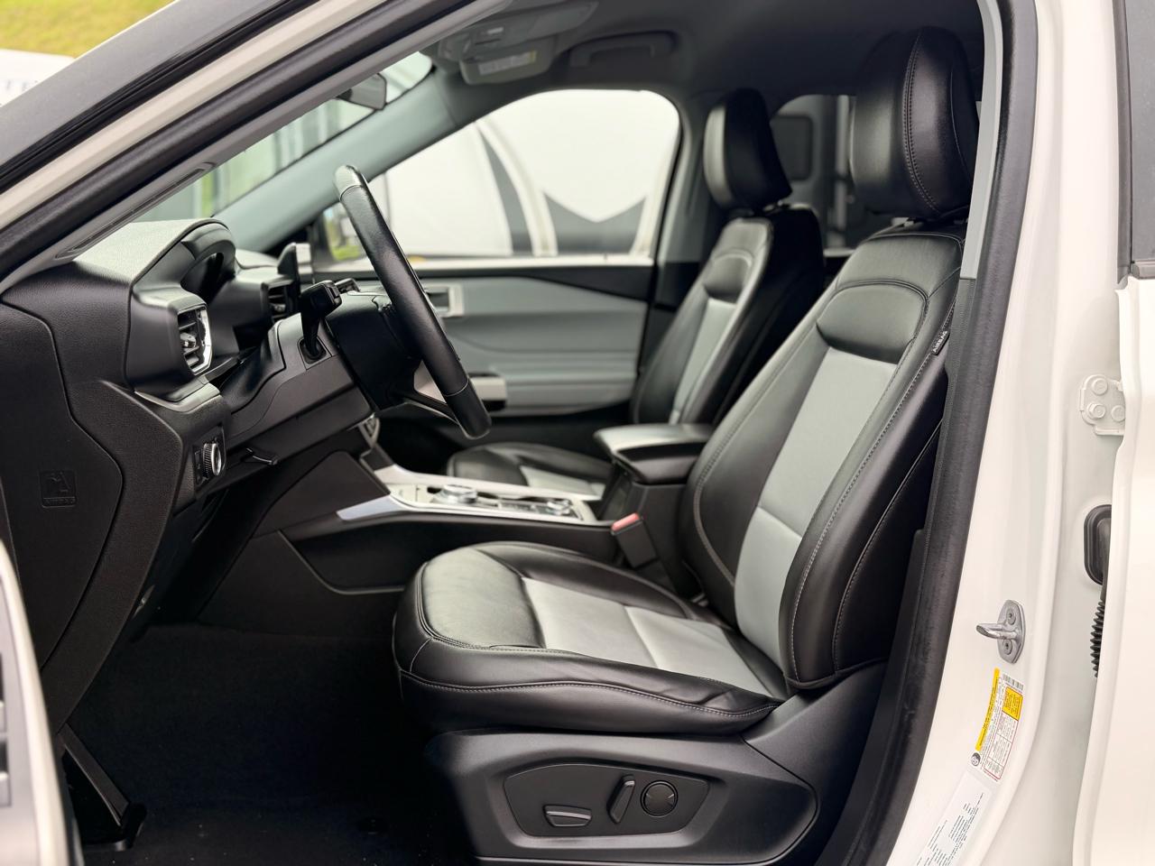 Ford Explorer XLT AWD 2023
