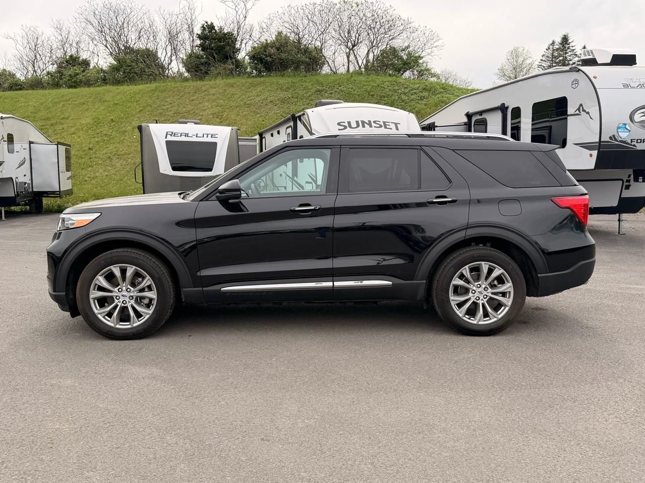Ford Explorer Limited AWD 2023