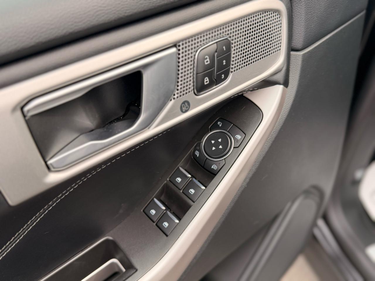 Ford Explorer Limited AWD 2023