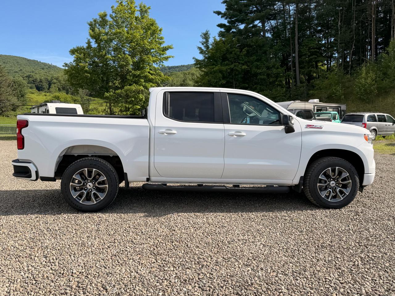 Chevrolet Silverado 1500 RST Crew Cab 4WD 2023