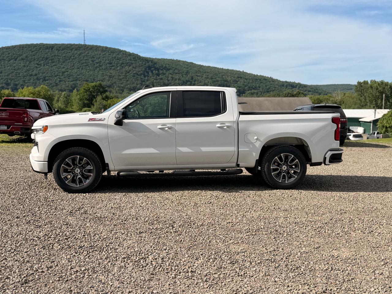 Chevrolet Silverado 1500 RST Crew Cab 4WD 2023