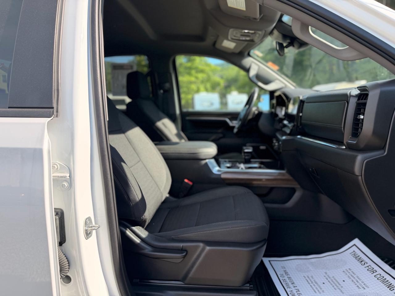 Chevrolet Silverado 1500 RST Crew Cab 4WD 2023