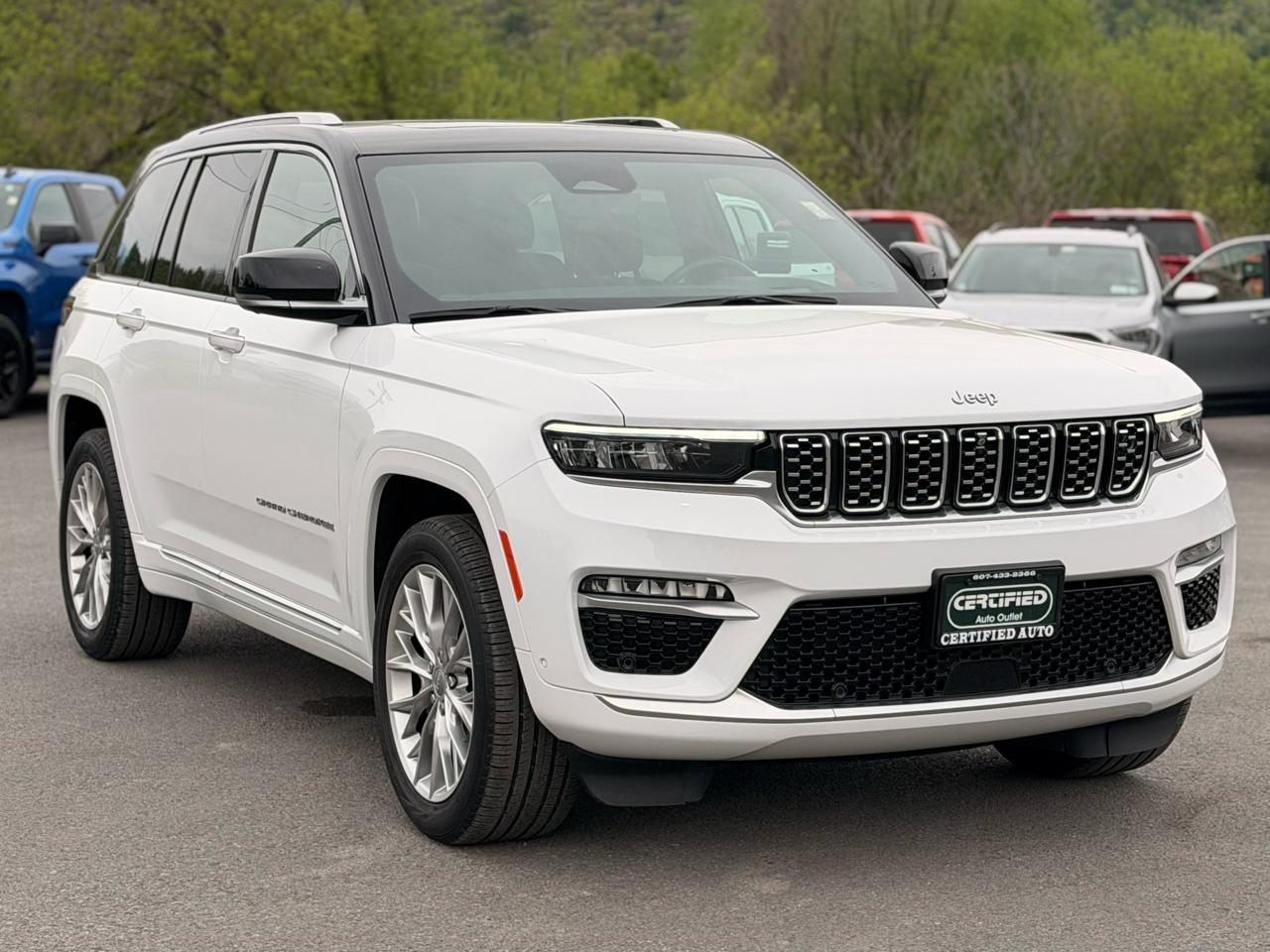 Jeep Grand Cherokee Summit 4WD 2024