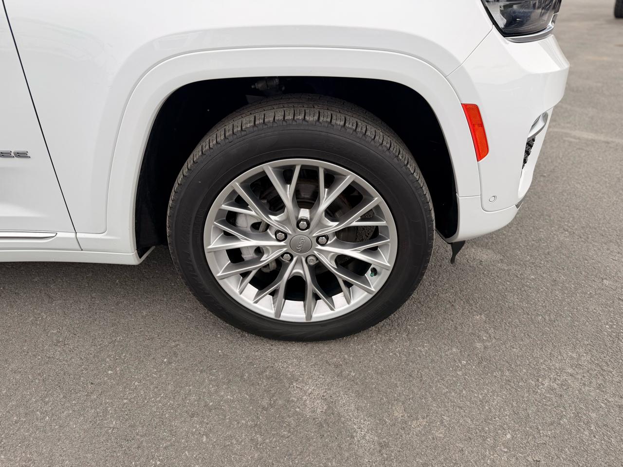 Jeep Grand Cherokee Summit 4WD 2024