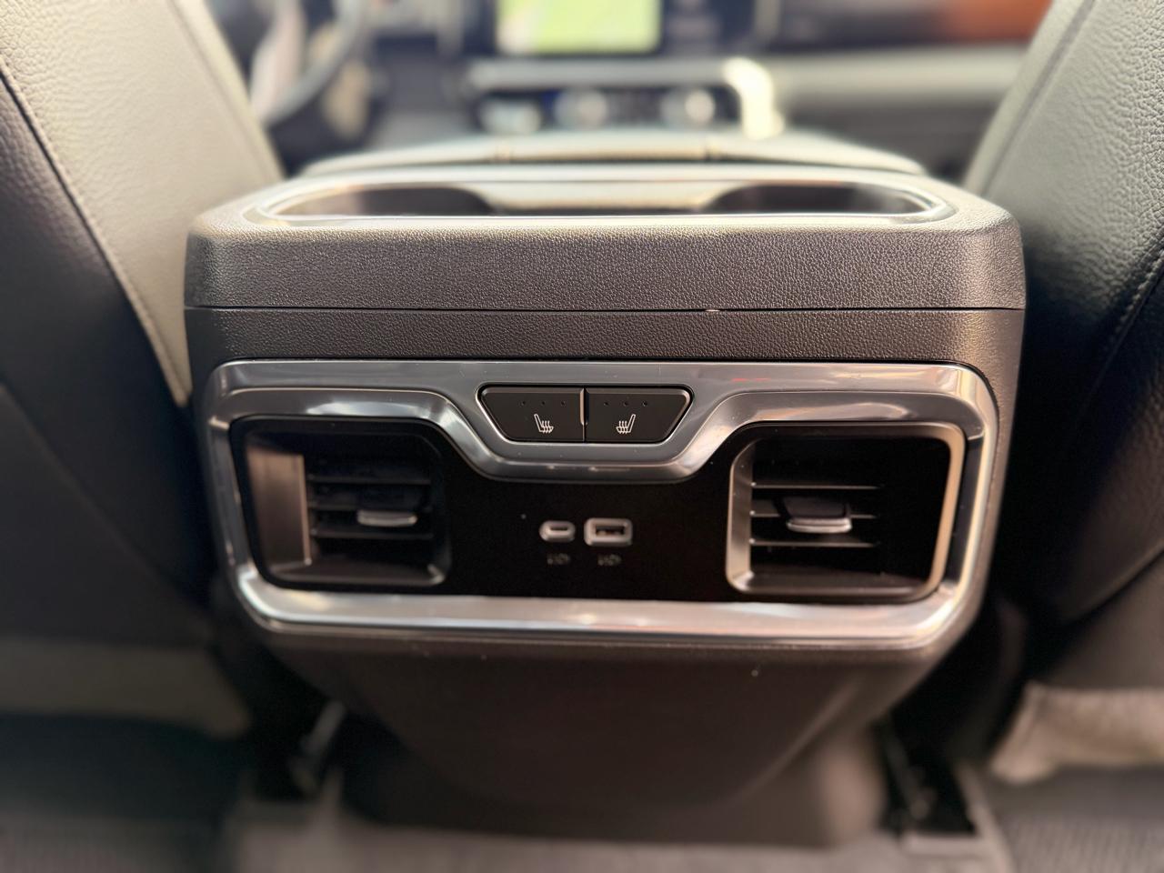 GMC Sierra 1500 Denali Crew Cab Short Box 4WD 2023
