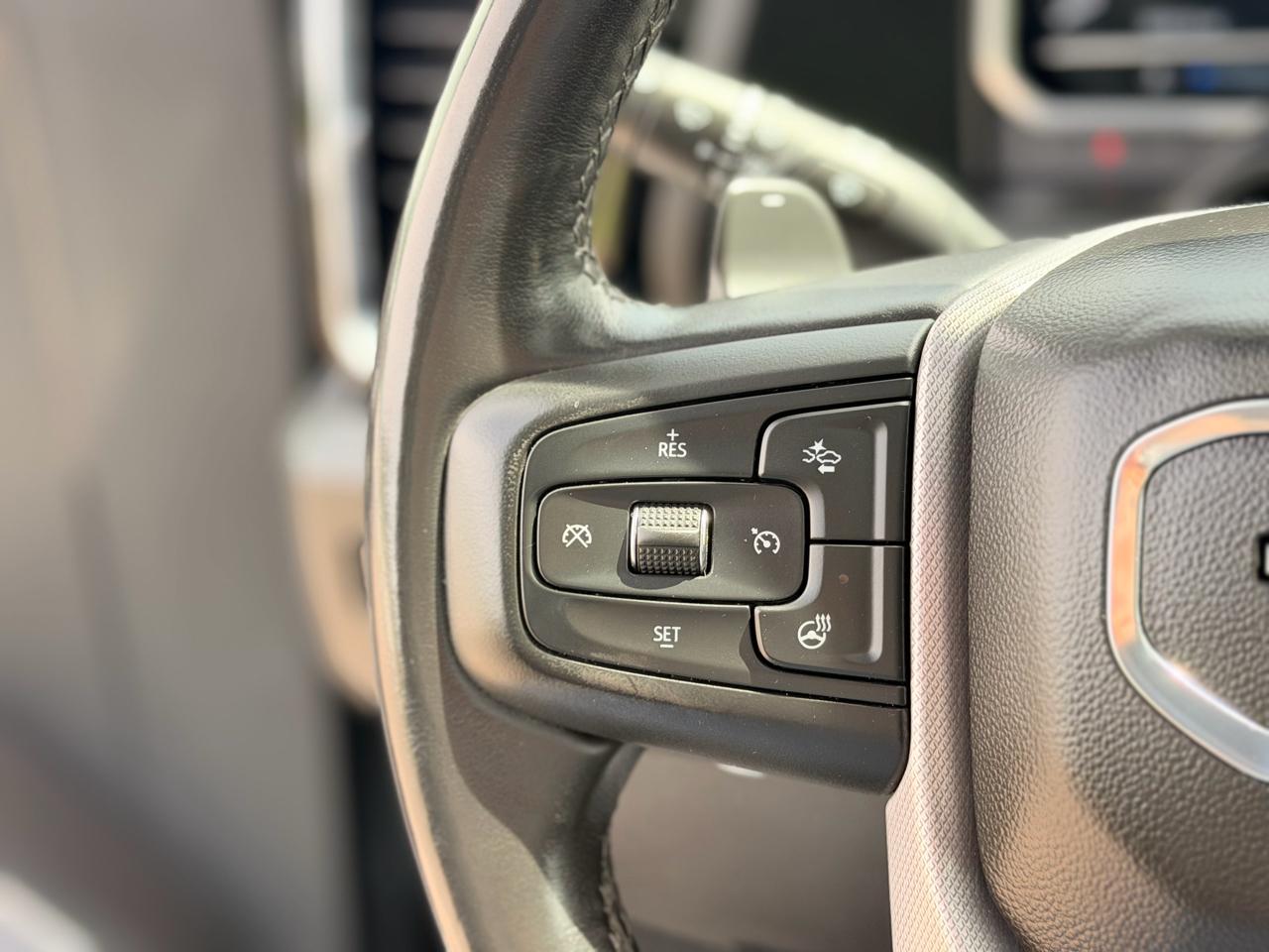 GMC Sierra 1500 Denali Crew Cab Short Box 4WD 2023