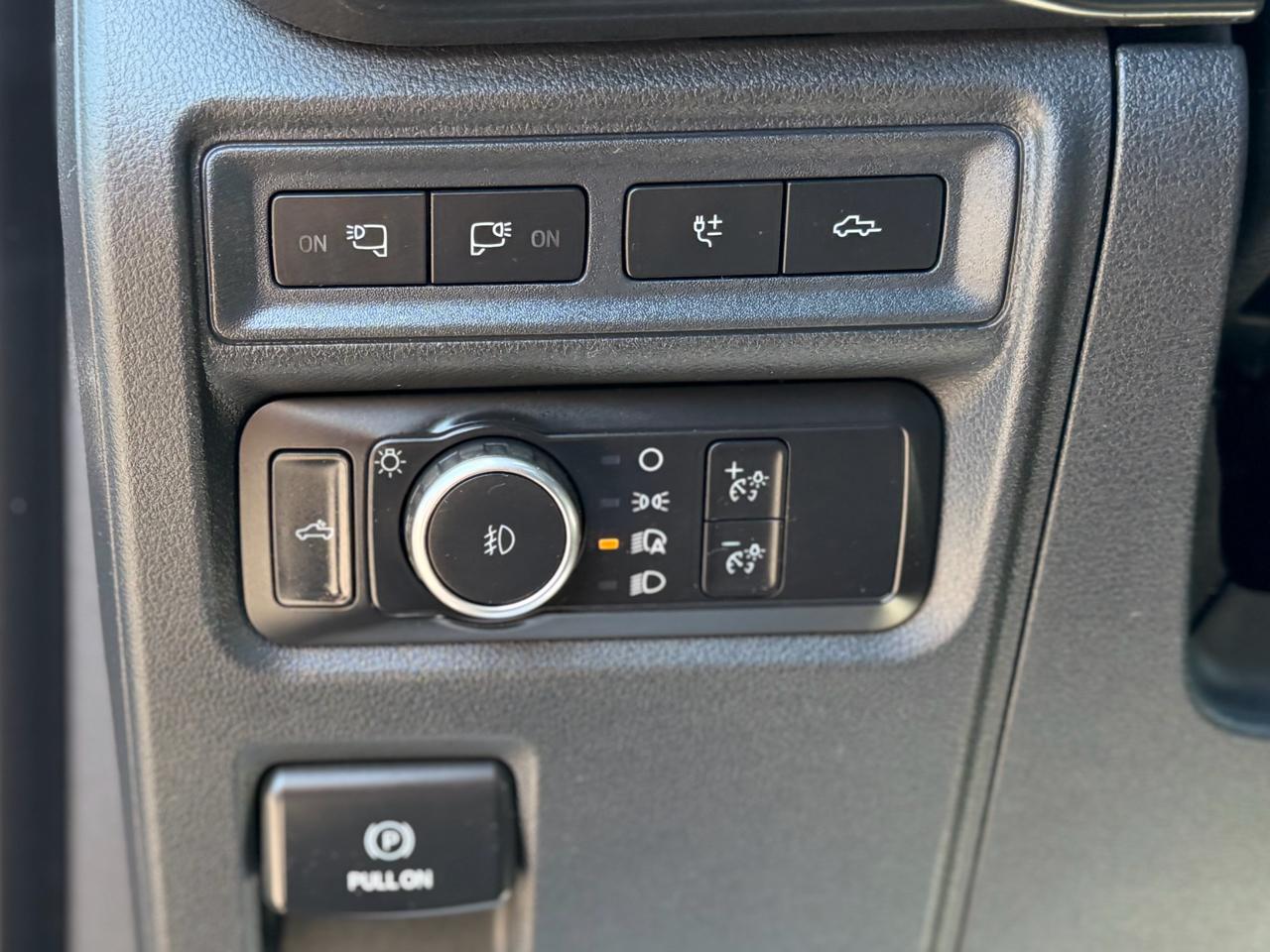 Ford F-150 XL SuperCrew 6.5-ft. Bed 4WD 2021