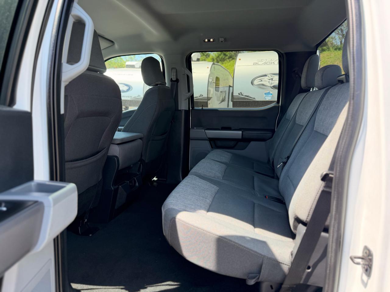 Ford F-250 SD XLT Crew Cab 4WD 2025