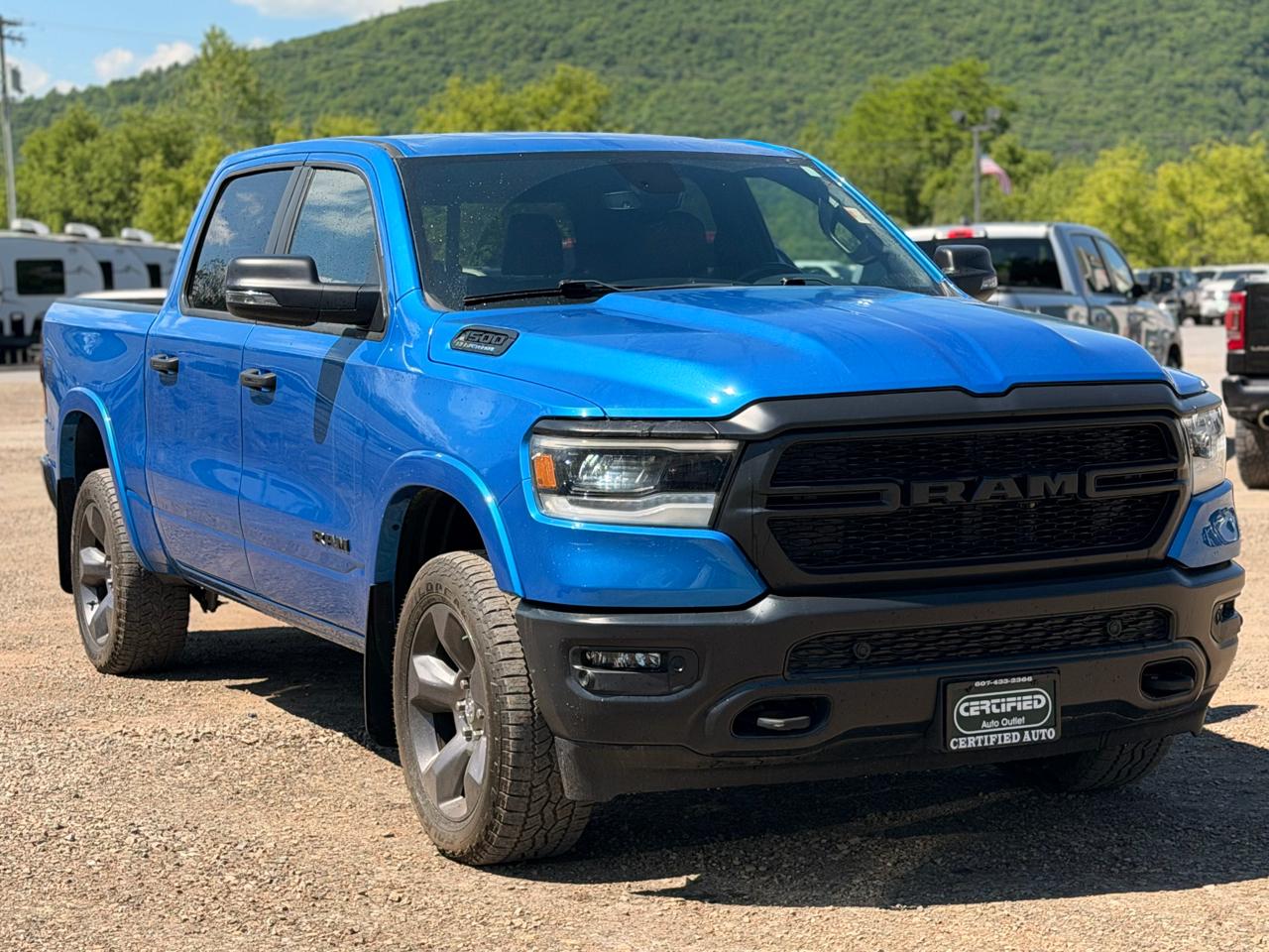 RAM 1500 Big Horn Crew Cab SWB 4WD 2023