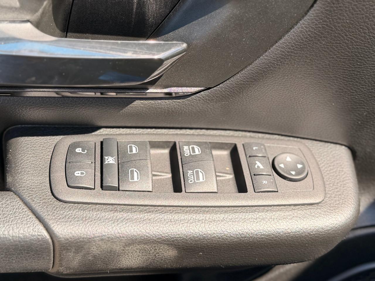 RAM 1500 Big Horn Crew Cab SWB 4WD 2023