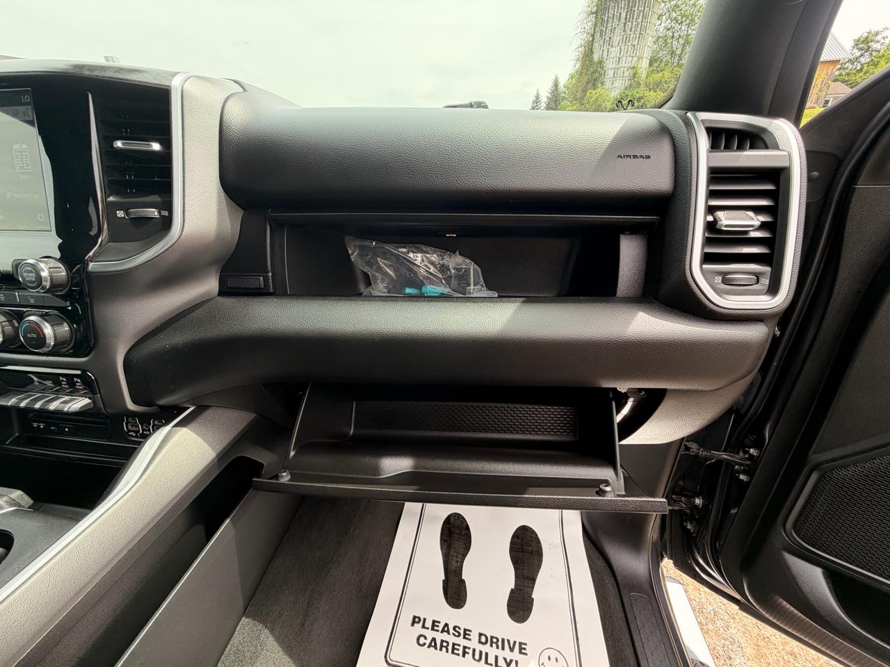 RAM 1500 Big Horn Crew Cab SWB 4WD 2019