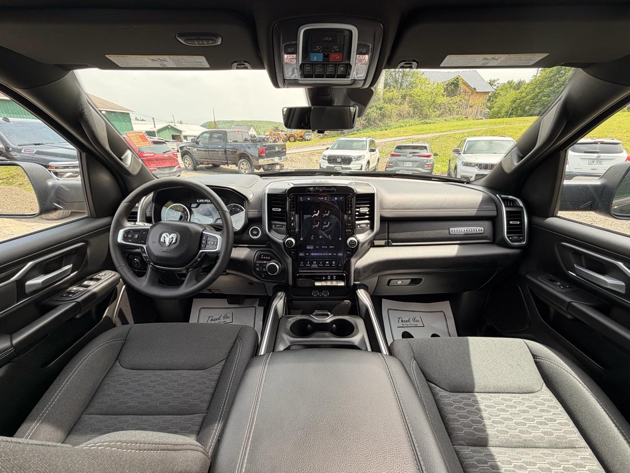 RAM 1500 Big Horn Crew Cab SWB 4WD 2025