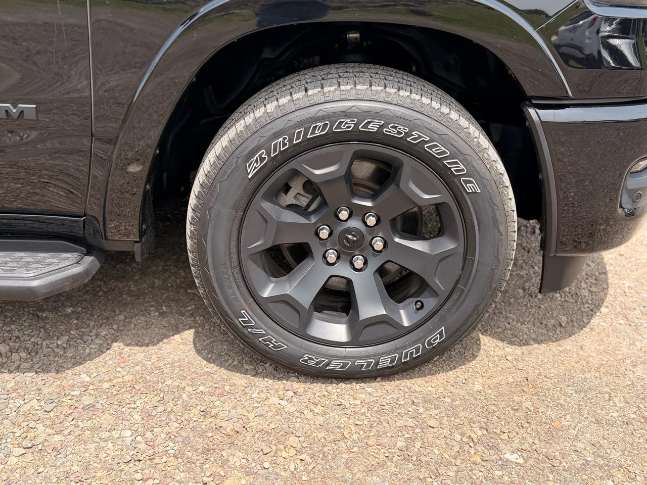RAM 1500 Big Horn Crew Cab SWB 4WD 2025