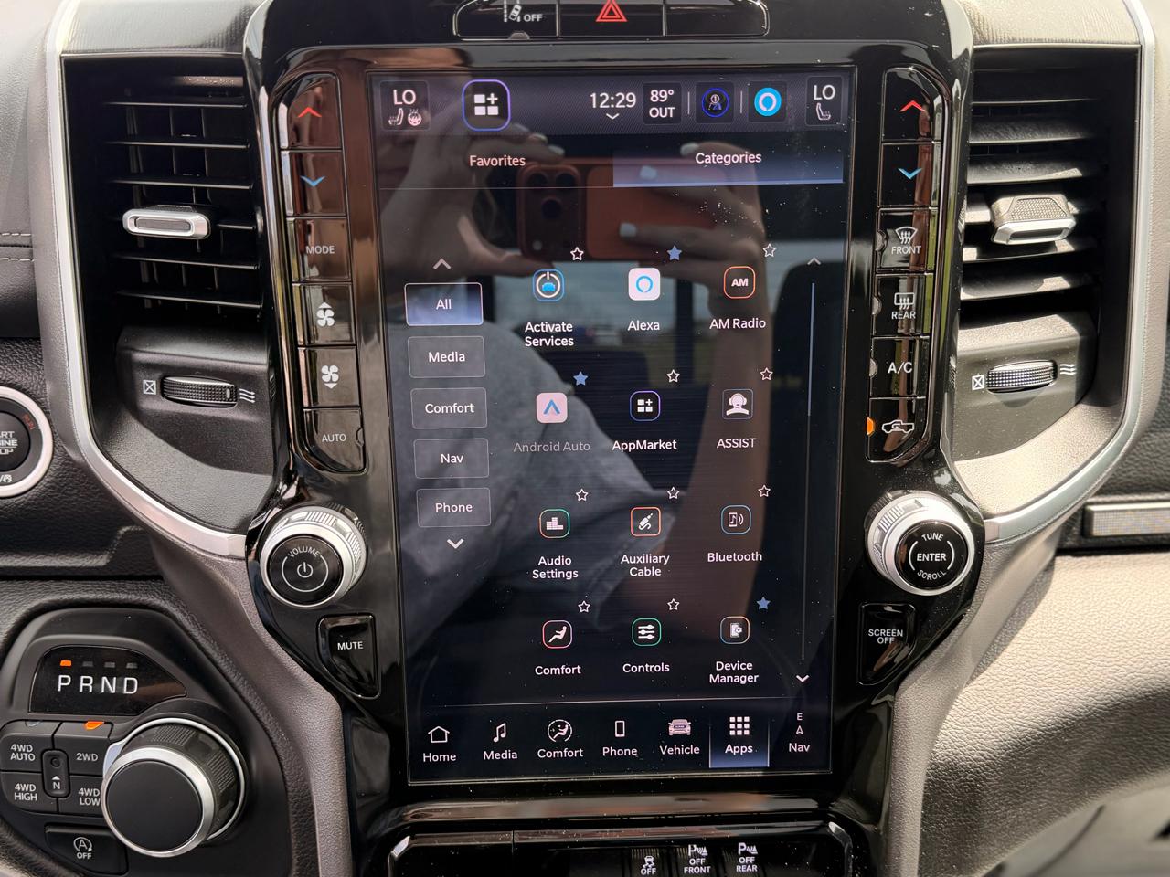 RAM 1500 Big Horn Crew Cab SWB 4WD 2025