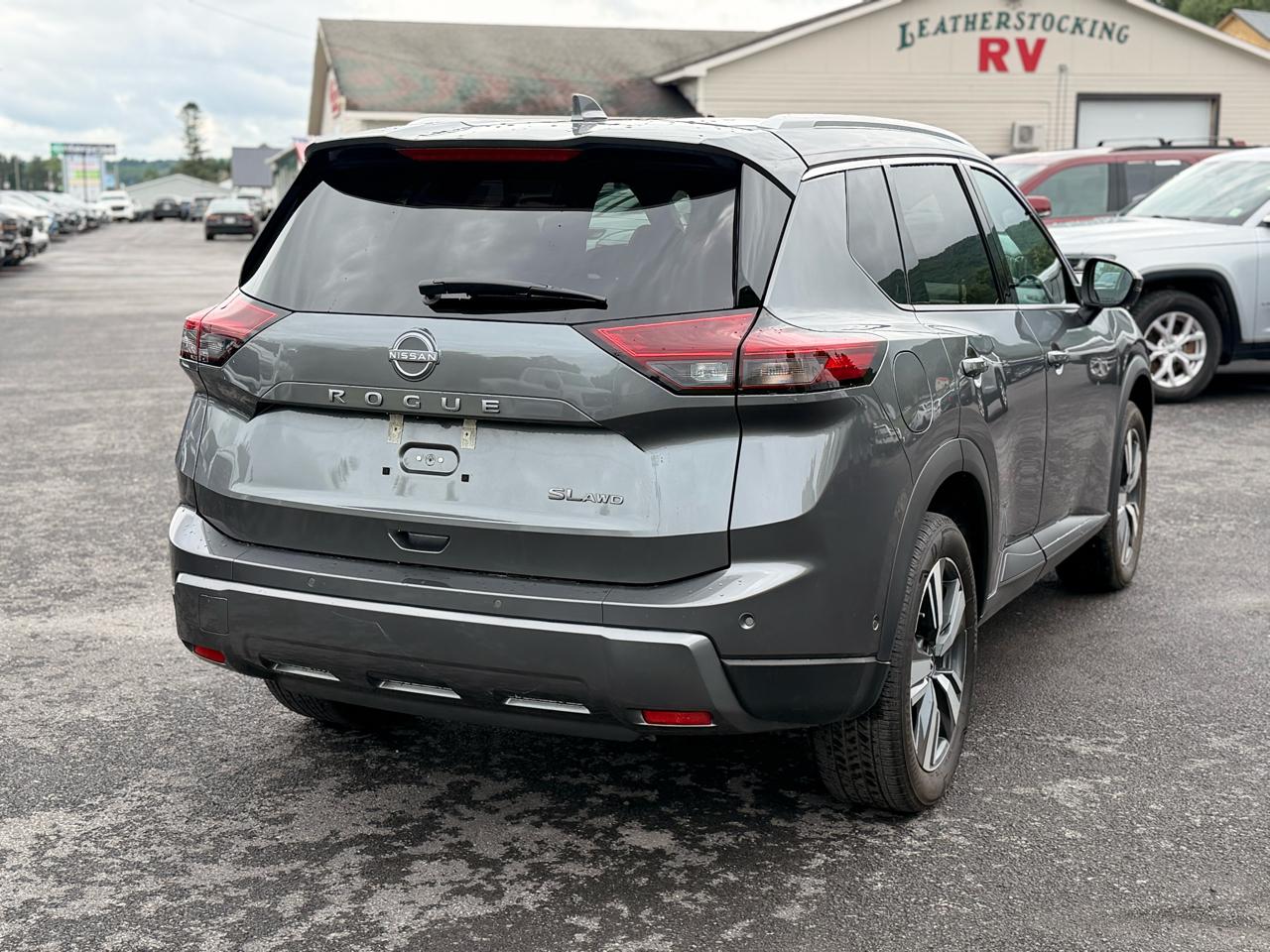 Nissan Rogue SL AWD 2026