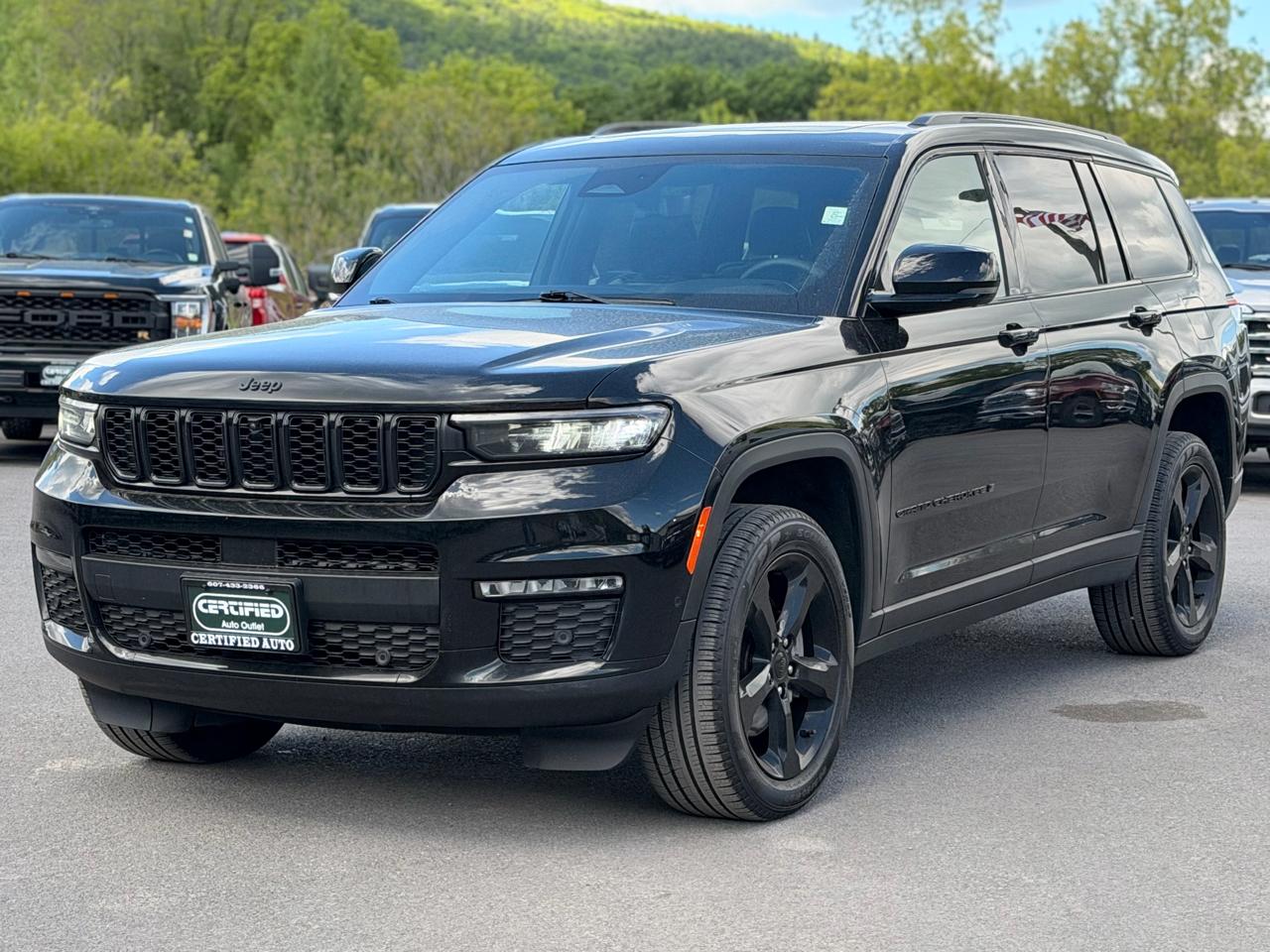 Jeep Grand Cherokee L Limited 4WD 2024