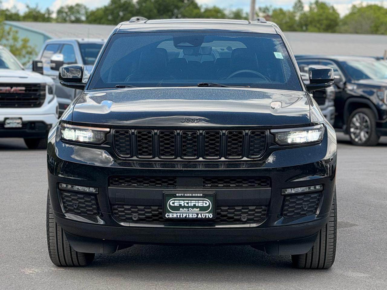 Jeep Grand Cherokee L Limited 4WD 2024