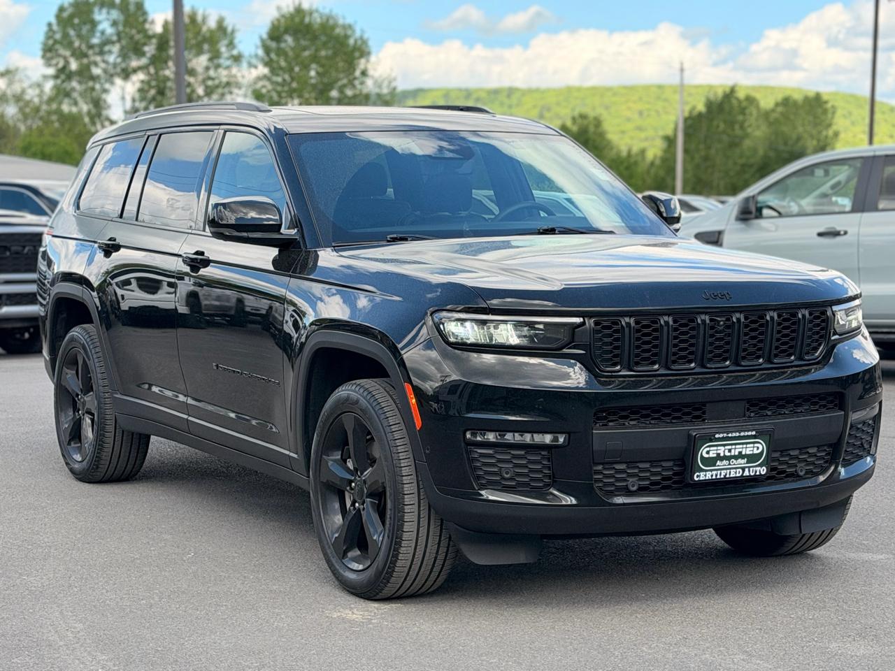 Jeep Grand Cherokee L Limited 4WD 2024