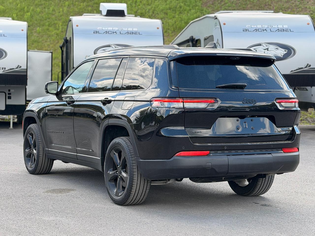 Jeep Grand Cherokee L Limited 4WD 2024