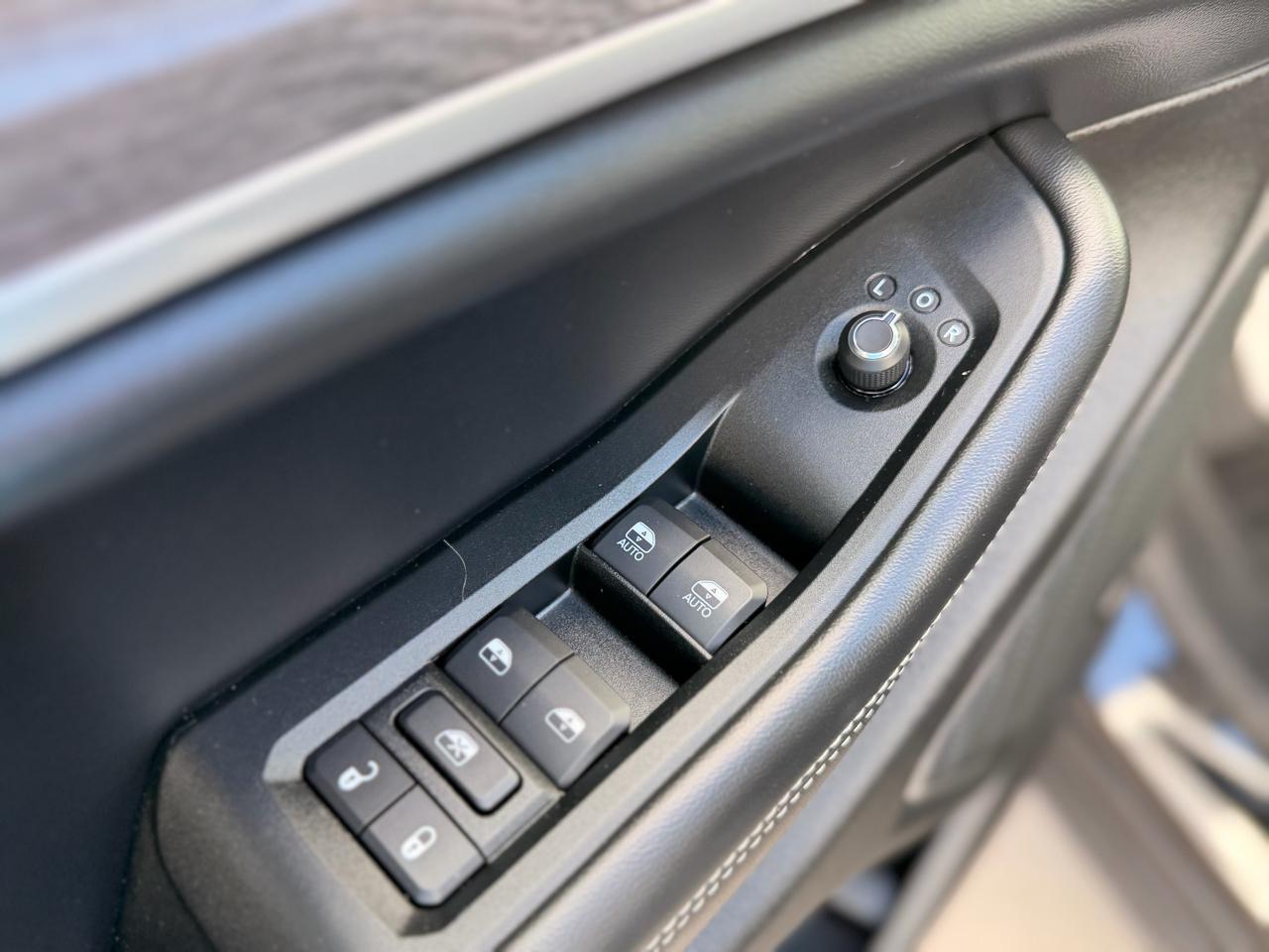 Jeep Grand Cherokee L Limited 4WD 2024