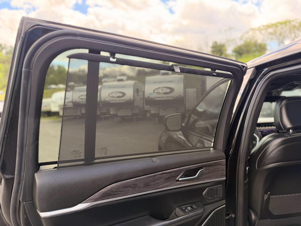 Jeep Grand Cherokee L Limited 4WD 2024