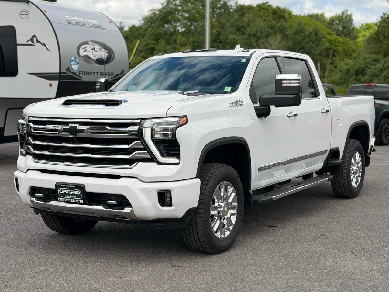 2024 Chevrolet Silverado 2500HD High Country Crew Cab Short Box 4WD