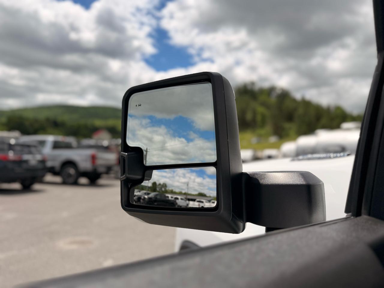 Chevrolet Silverado 2500HD High Country Crew Cab Short Box 4WD 2024