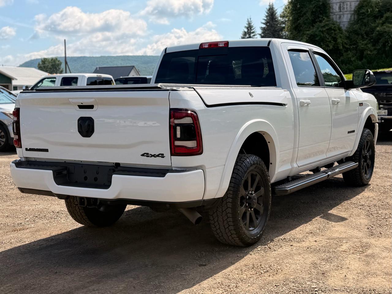 RAM 2500 Laramie Crew Cab SWB 4WD 2022