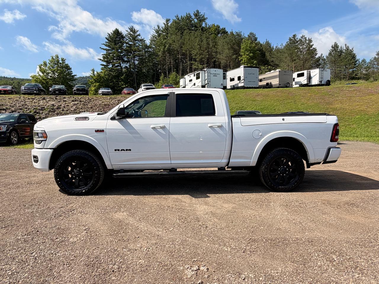 RAM 2500 Laramie Crew Cab SWB 4WD 2022