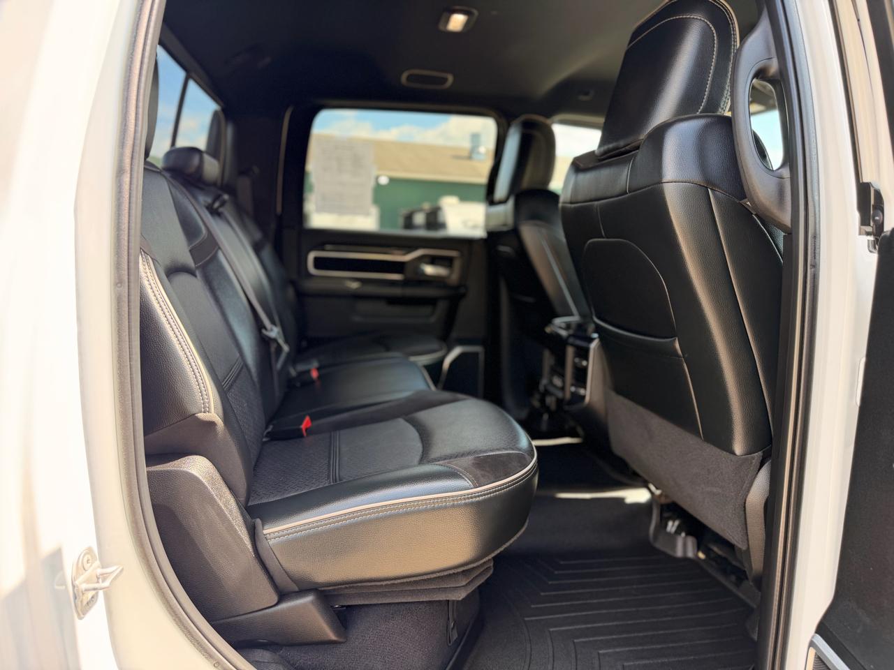 RAM 2500 Laramie Crew Cab SWB 4WD 2022