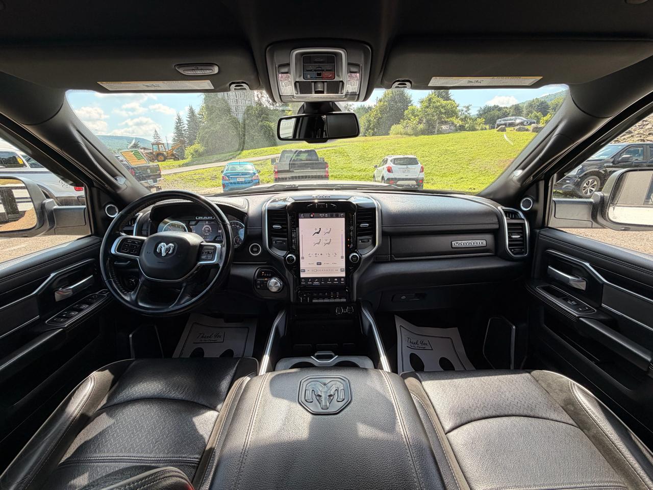 RAM 2500 Laramie Crew Cab SWB 4WD 2022