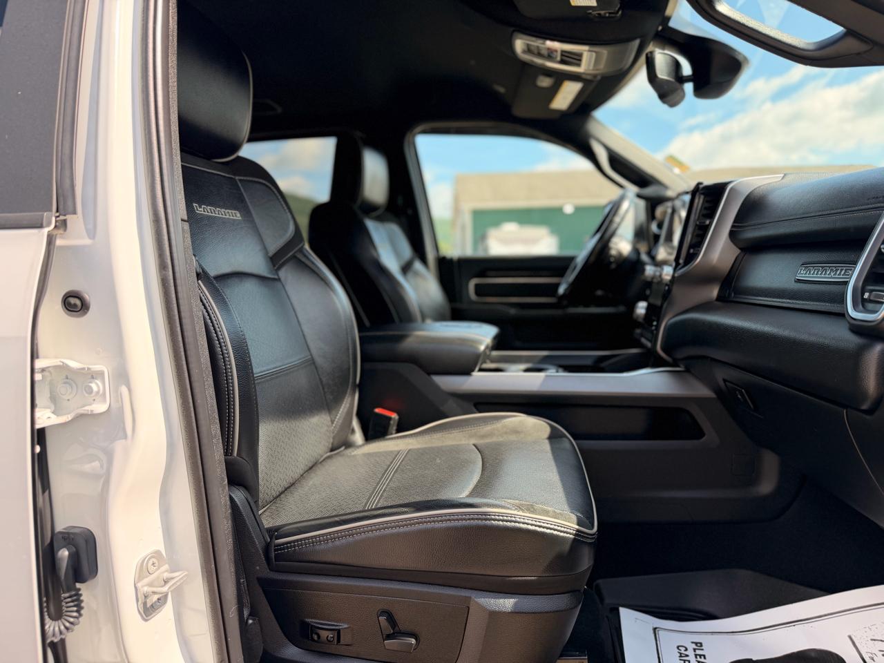 RAM 2500 Laramie Crew Cab SWB 4WD 2022