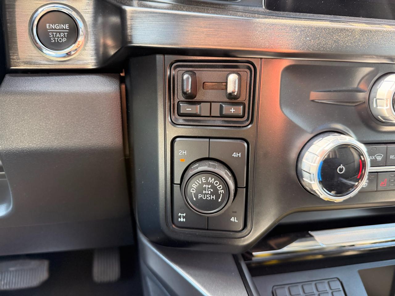 Ford F-250 SD  2023