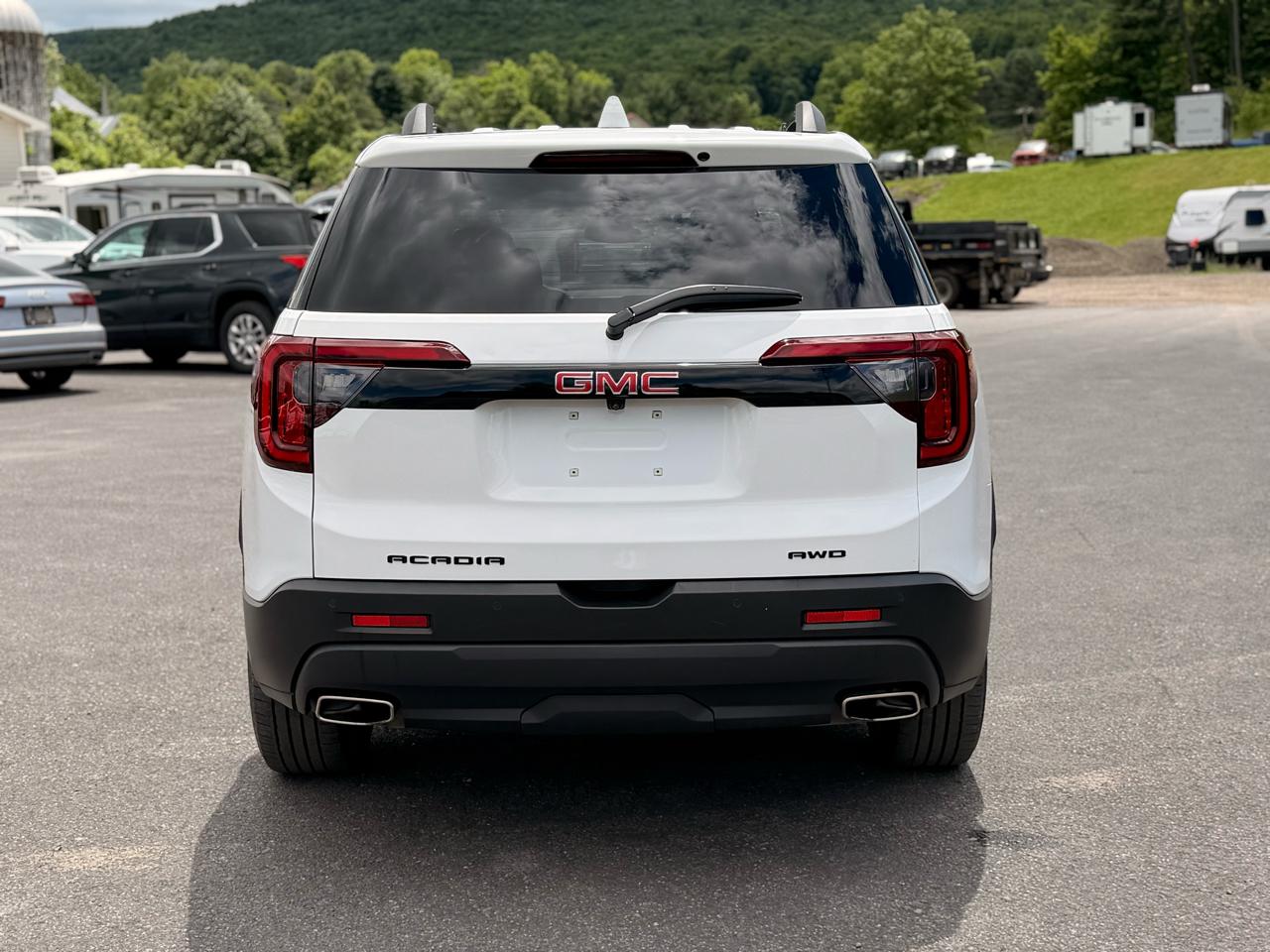 GMC Acadia SLE AWD 2023