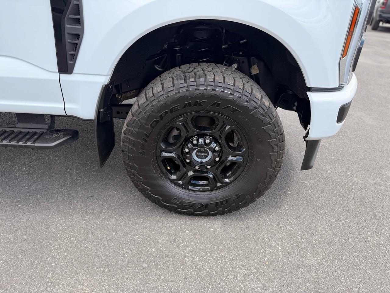 Ford F-250 SD  2024