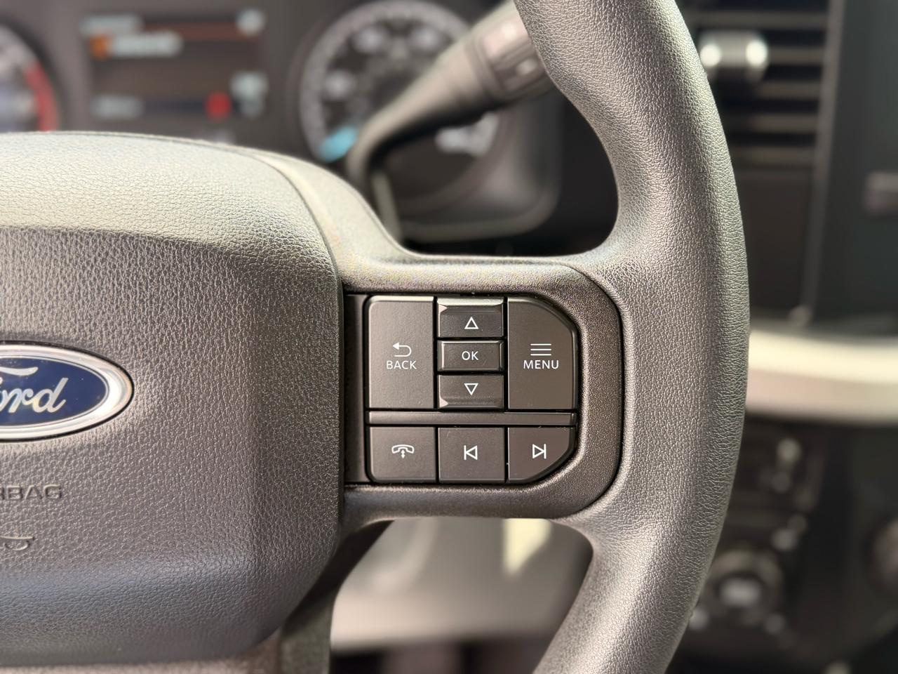 Ford F-250 SD  2024