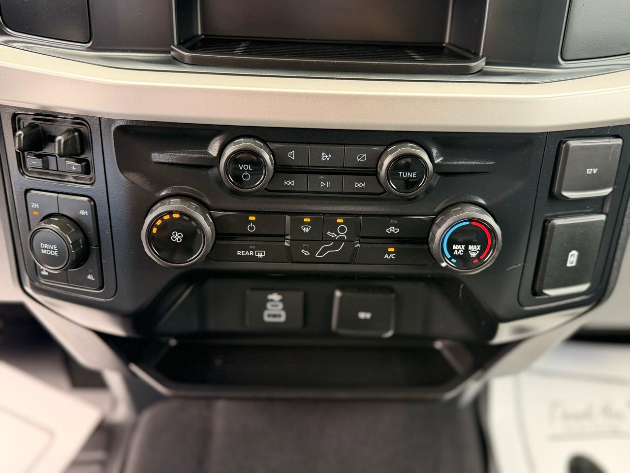Ford F-250 SD  2024