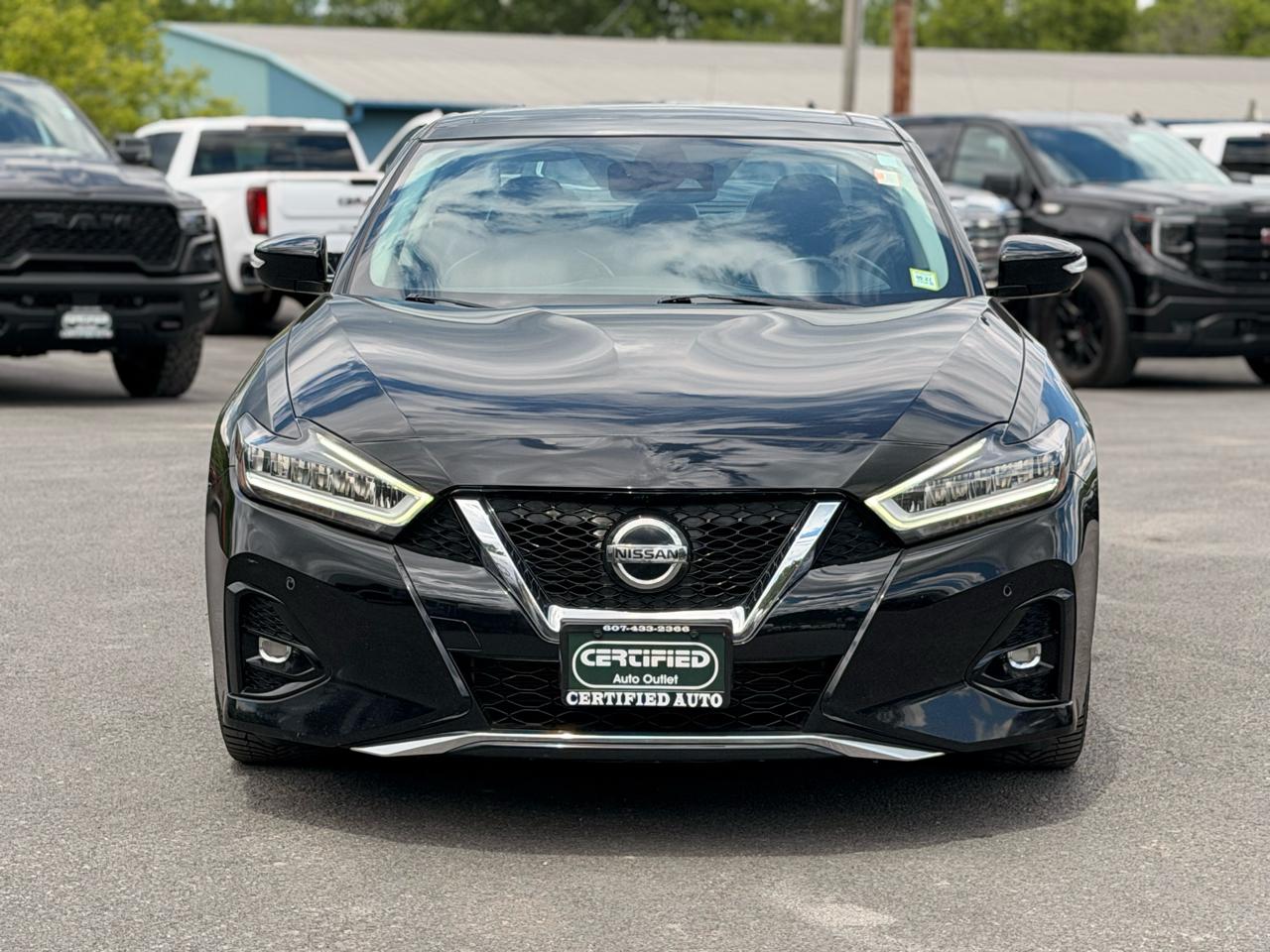 Nissan Maxima  2019