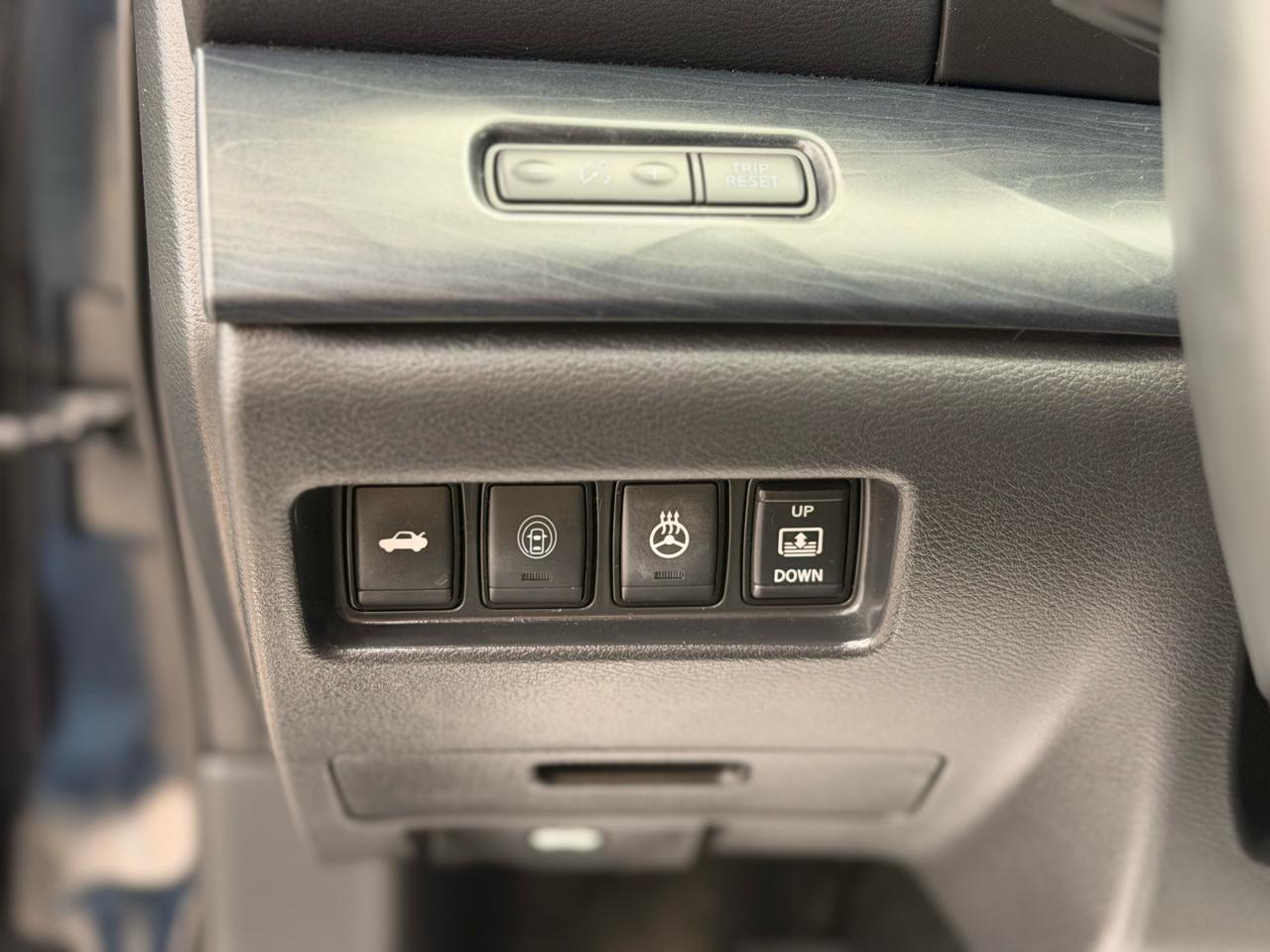 Nissan Maxima  2019