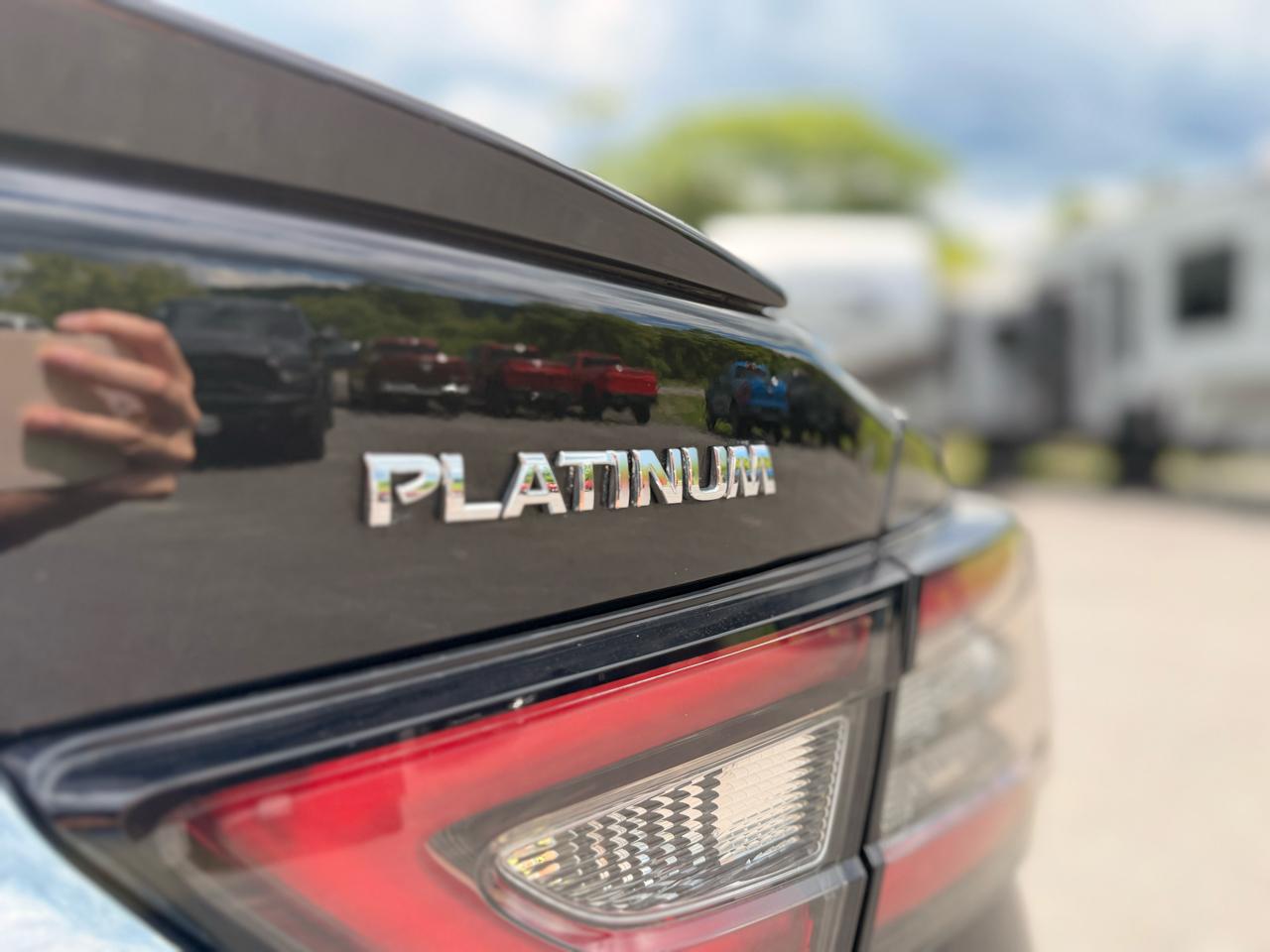 Nissan Maxima  2019